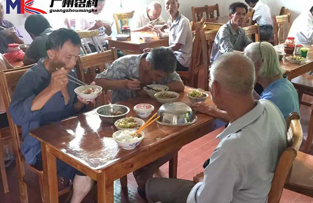 五金螺絲包裝機(jī)定制廠家