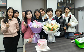 公司生日會(huì)